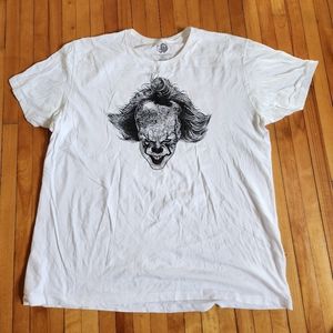 Scary IT white tshirt in XXL